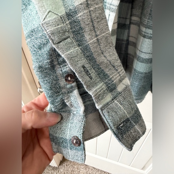 Kuhl Green Plaid Button Down Shirt - Picture 6 of 7